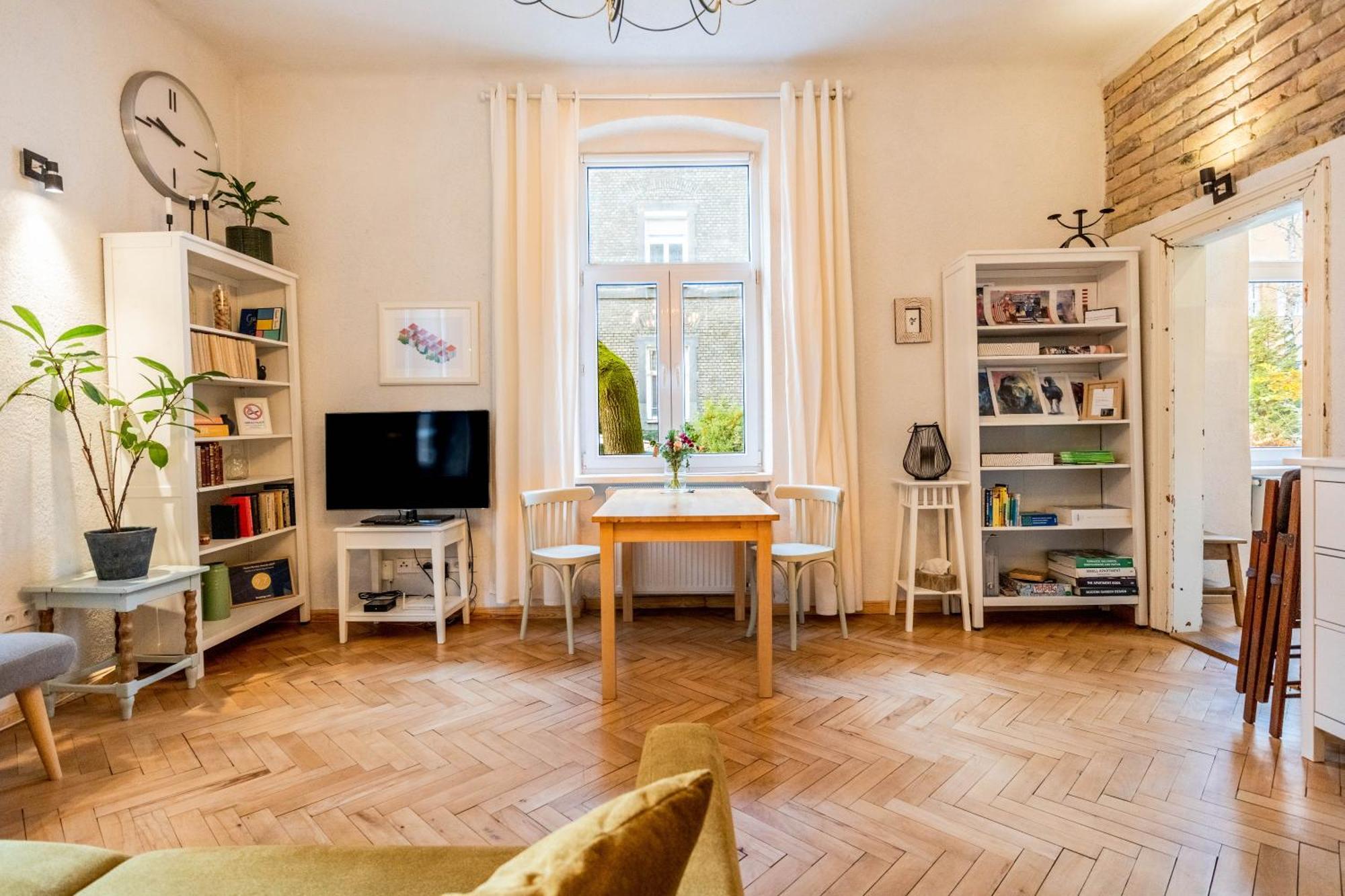 Historical Wine Apartment Bratislava Exterior foto